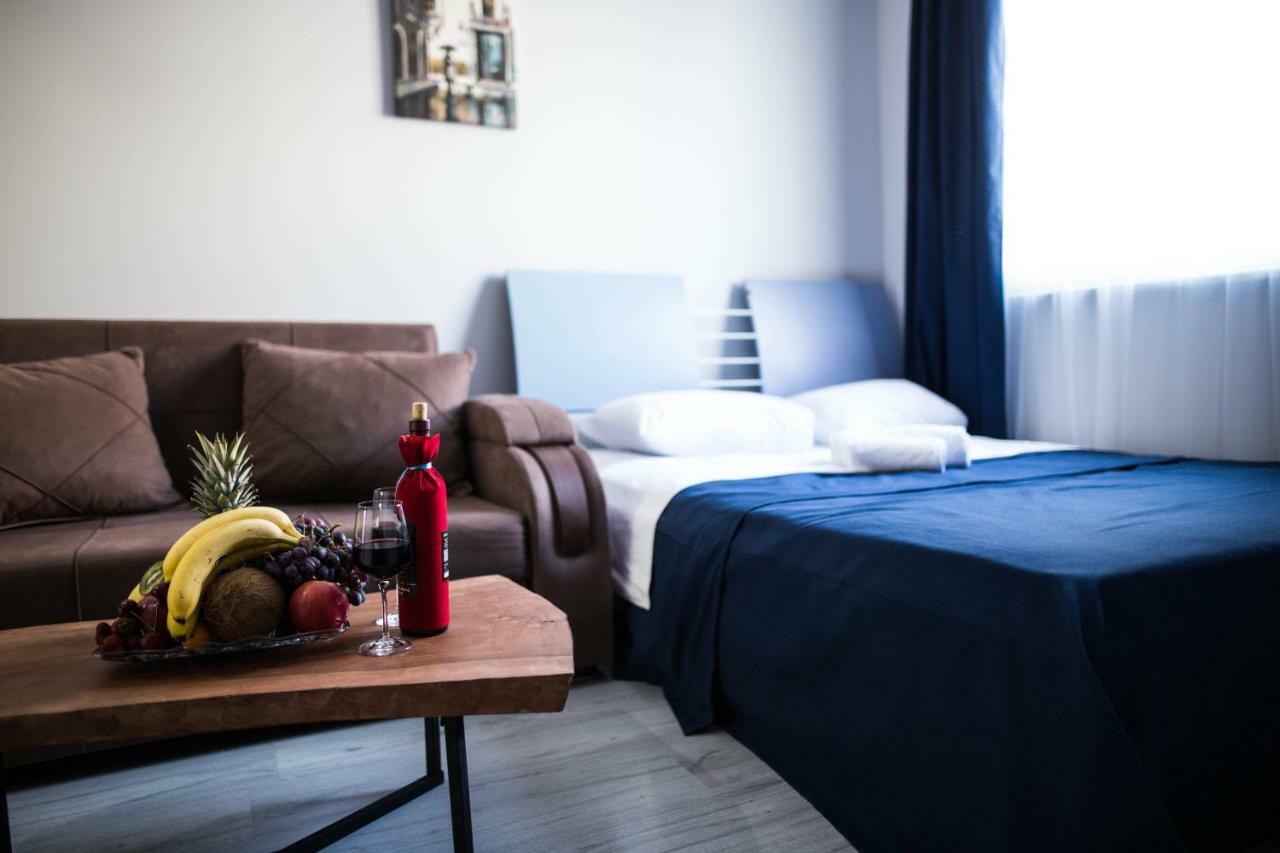 Central Apart-Hotel Μπατούμι Εξωτερικό φωτογραφία